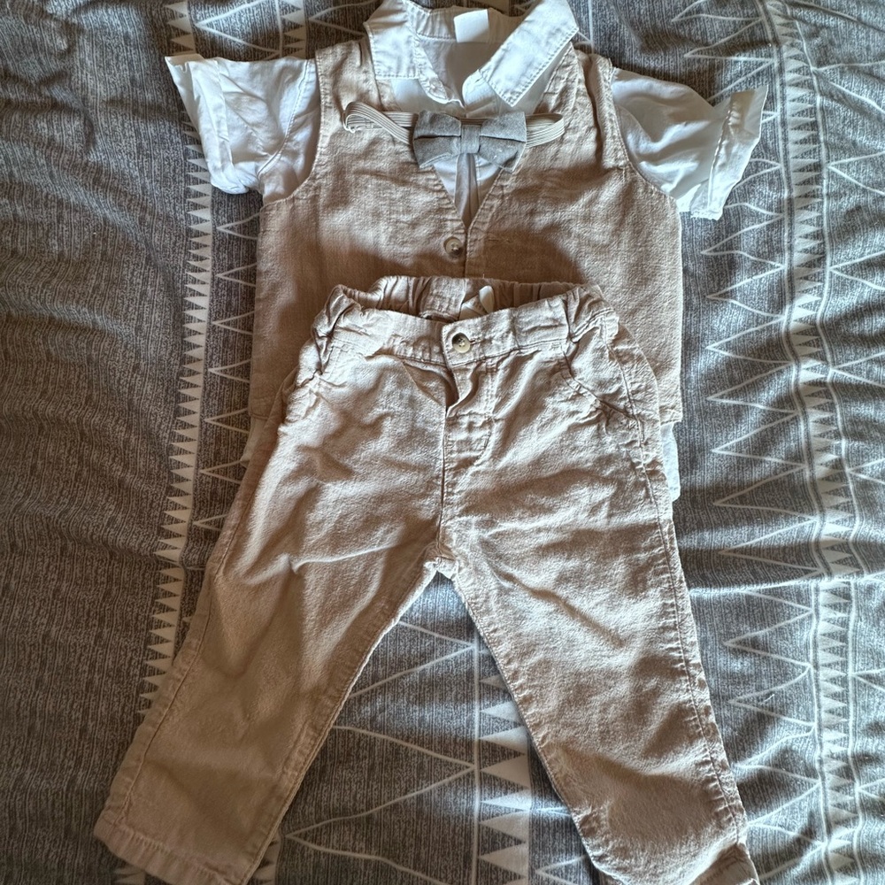 H&M baby suit & tie